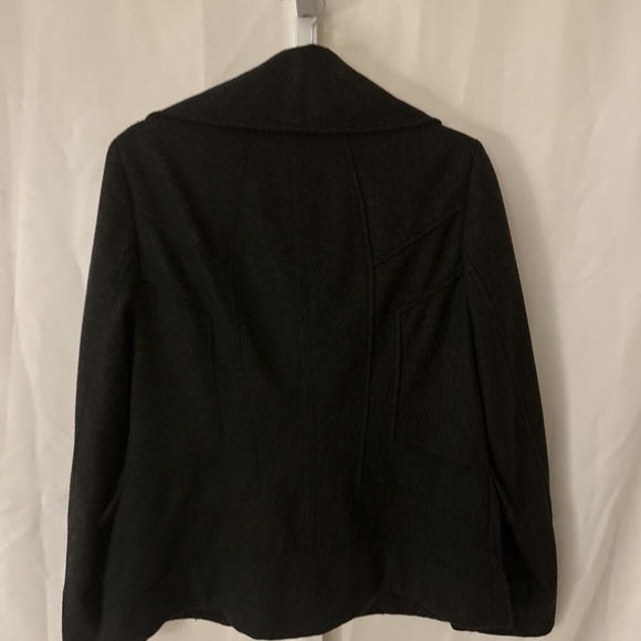 Guess Women’s Size Large Double Breasted Dark Gray Wool Blend Short Style Coat - Picture 9 of 9